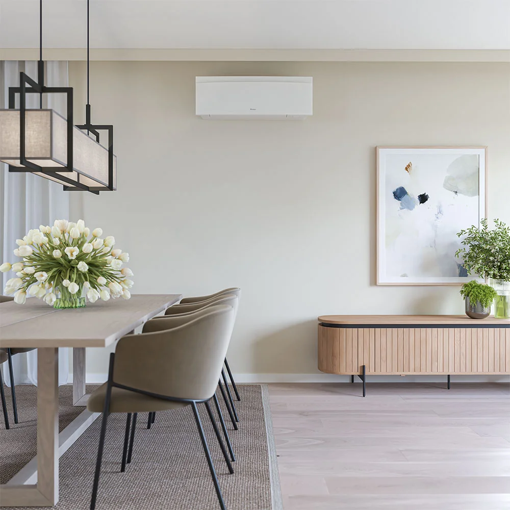 Daikin Emura i spisestue